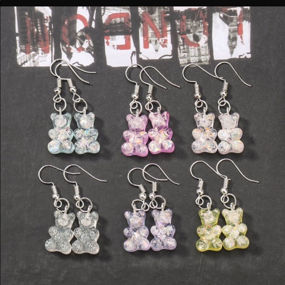 🍭🐻💗 Pink Glitter Gummy Bear Earrings Kawaii - Picture 2 of 3